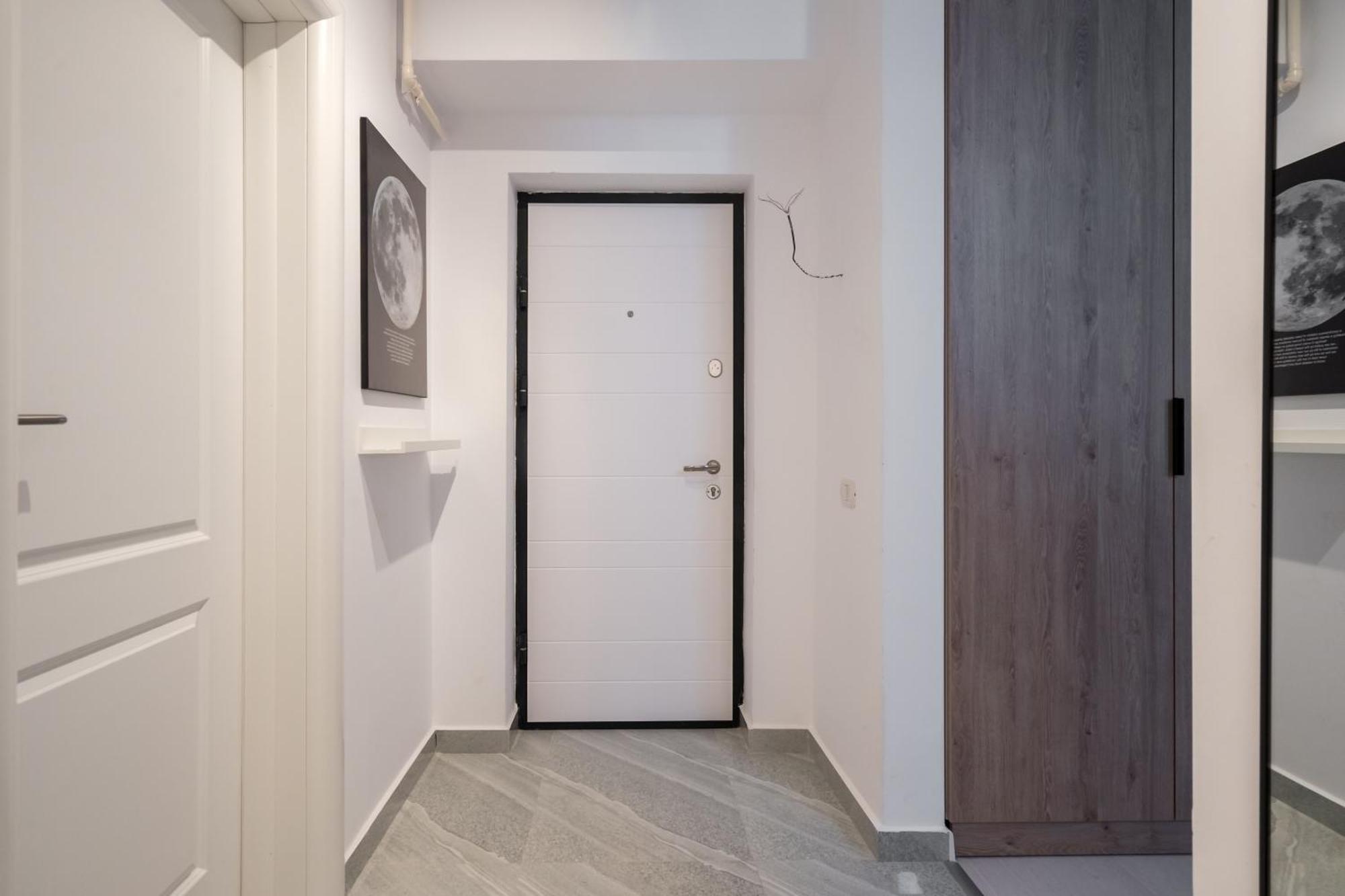 Spacious 910 公寓 *